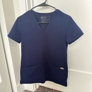 Figs Casma three pocket scrub top